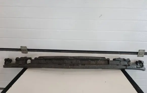 Mercedes-Benz C W204 Front bumper foam support bar A2048850037