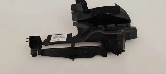 Toyota RAV 4 (XA40) Intercooler air guide/duct channel 1669536100