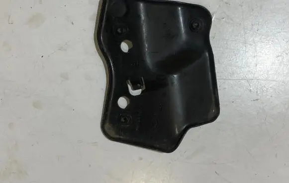 Ford Mustang VI Battery tray FR3B6316H002A