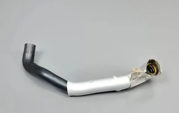 Dacia Sandero II Breather hose/pipe 