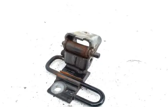 Audi A8 S8 D3 4E Front door lower hinge 4E0831412C
