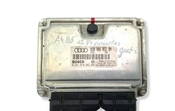 Audi A4 S4 B5 8D Engine control unit/module 038906012BM 0281010201