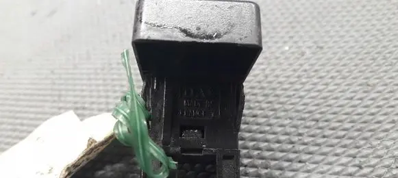Citroen Berlingo Fog light switch 