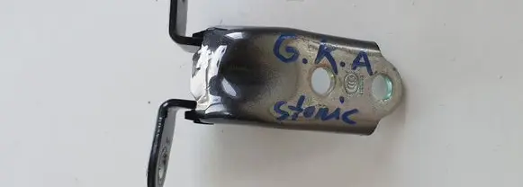 KIA Stonic Rear door lower hinge