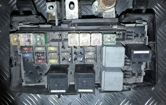 Ford Transit Fuse module 6C1T14A067AA K067N