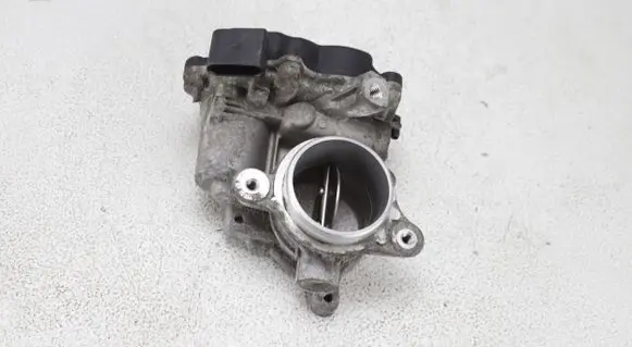 Volkswagen Tiguan Throttle valve 04L128059AA 04L128063AA