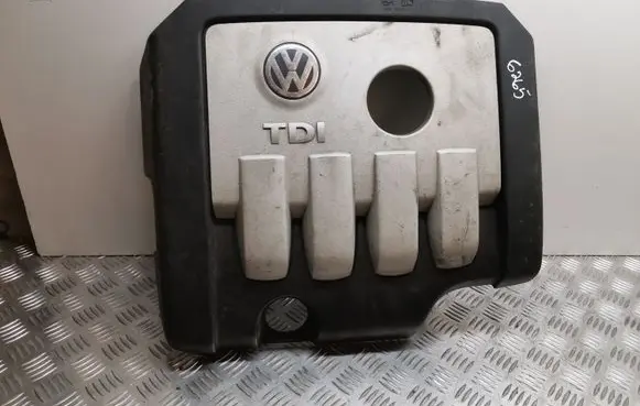 Volkswagen PASSAT B6 Engine cover (trim) 03G103925BG