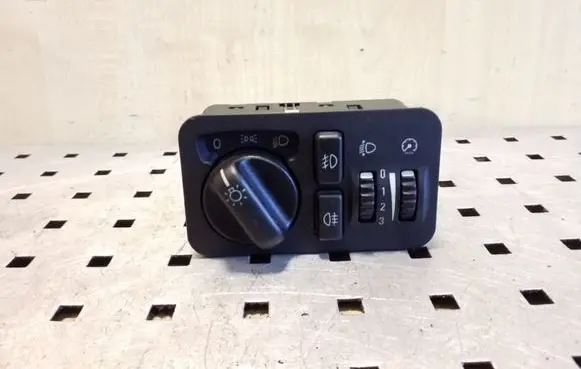 Light switch