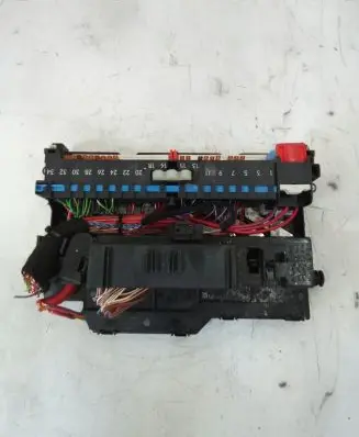 BMW X3 E83 Fuse box set 8364542