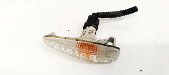 Mitsubishi Lancer X Front fender indicator light