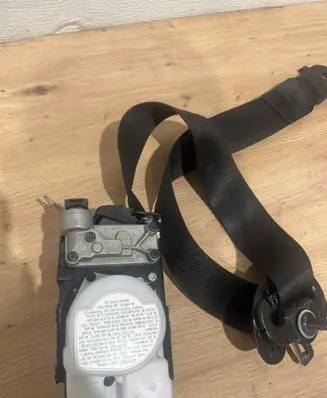 BMW X5 E70 Front seatbelt S2717196809Y 11B2103P0124F