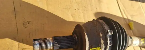 Fiat 500L Front driveshaft 131313