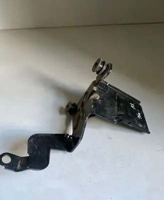 Audi A3 S3 8V ABS pump bracket 5Q1614235 1813