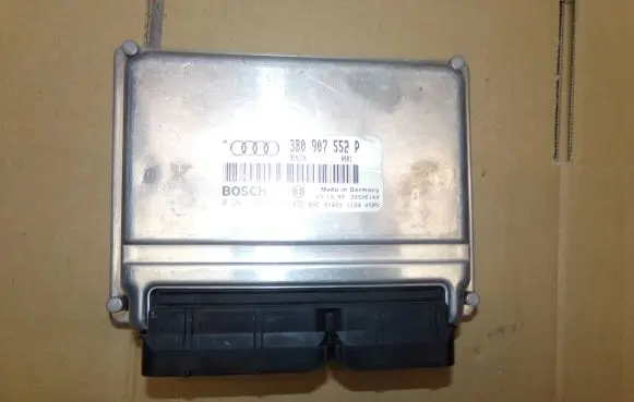 Audi A6 S6 C5 4B Engine control unit/module 0261206398