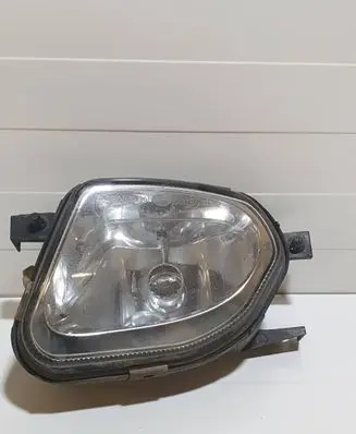 Mercedes-Benz E W211 Front fog light A2118200556 1NB00827501