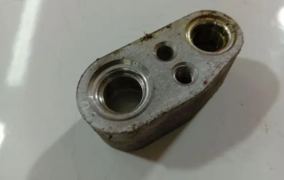 Air conditioning (A/C) expansion valve