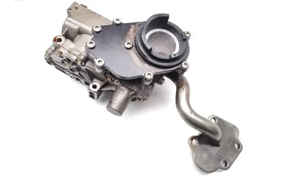 Audi A4 S4 B7 8E 8H Oil pump 079115277J 1051330