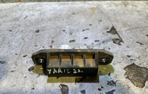 Toyota Yaris XP210 Tailgate opening switch 