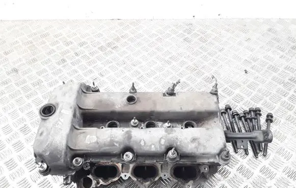 Jaguar X-Type Engine head RF1R8E6090A20F