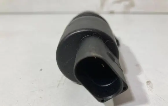 Mercedes-Benz Vito Viano W639 Windscreen/windshield washer pump PA6GBGF30