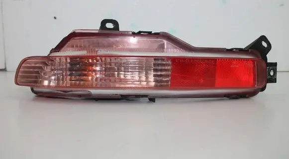 Infiniti EX Rear bumper light 