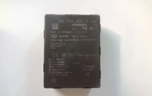 Audi Q3 F3 Keyless (KESSY) go control unit/module 3Q0959435N