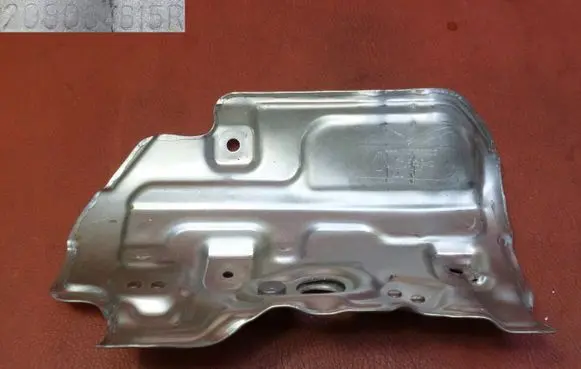 Renault Megane IV Heat shield in engine bay 208084615
