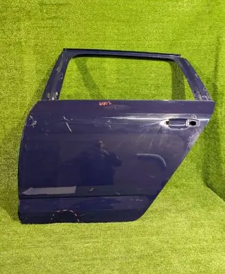 Skoda Octavia Mk3 (5E) Rear door 