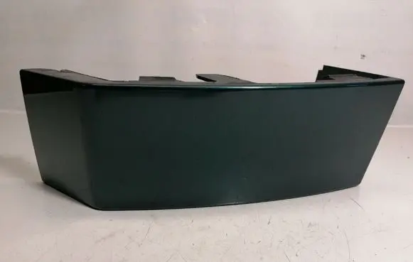 Volvo XC90 Rear/tail light trim molding 8620819