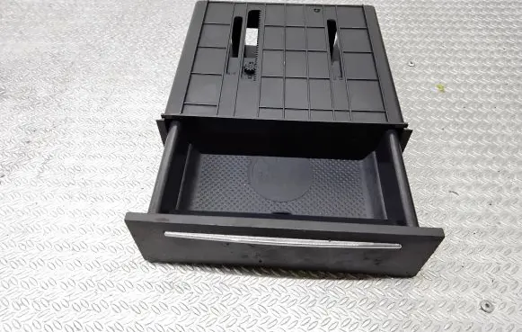 Skoda Superb B5 (3U) Glove box 6Y0858332