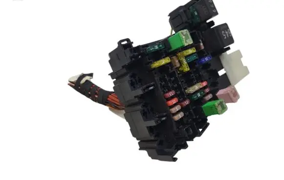 Skoda Superb B8 (3V) Fuse module 5Q0937615C