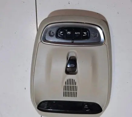 Volvo XC90 Front seat light C99ZA C159M101