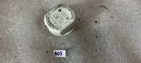 Mercedes-Benz E W211 Interior temperature sensor A2118300572
