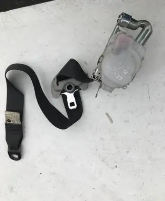 Lexus IS 220D-250-350 Front seatbelt