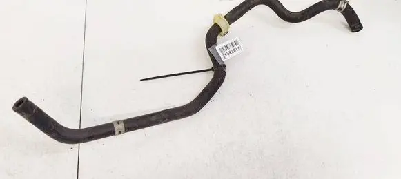 Engine coolant pipe/hose