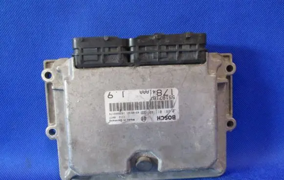 Fiat Strada Engine control unit/module ECU 55187187 0281011401 17841AAA