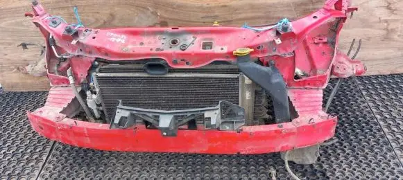 Opel Zafira B Radiator support slam panel