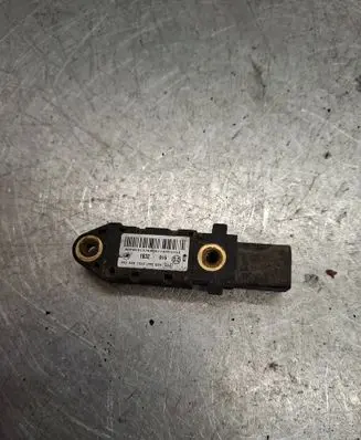 Mercedes-Benz E W211 Airbag deployment crash/impact sensor 0028201326
