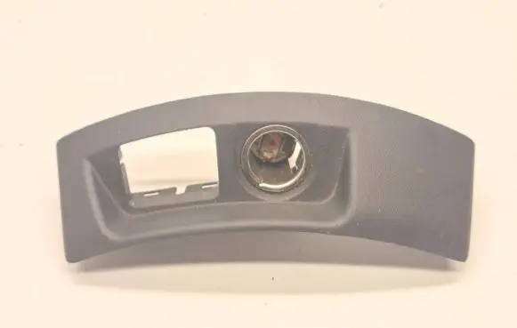 Volvo V50 12 V Socket (front) 8686026