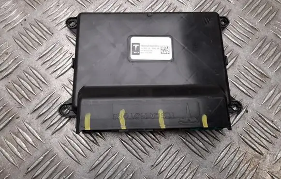 Tesla Model S Climate control unit 101140000B