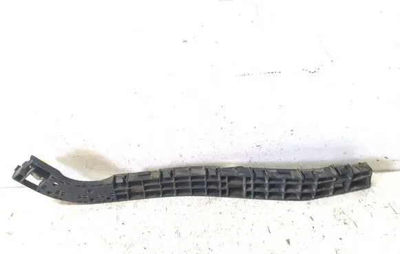 Honda CR-V Rear bumper mounting bracket