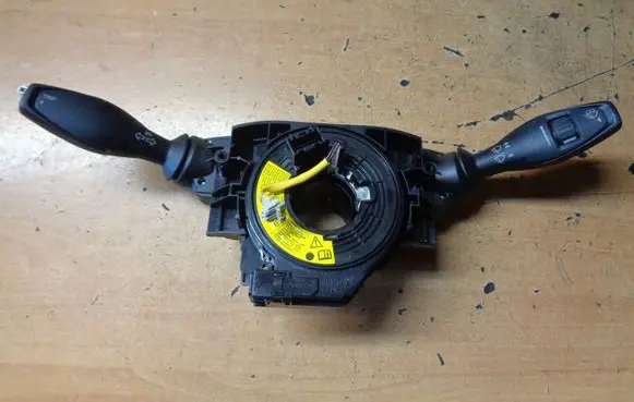 Ford Ka Indicator stalk AB3914A664AC G1B513335AB G1B513N064BB