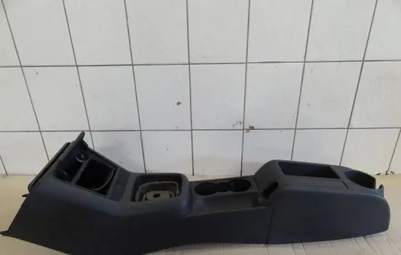 Volkswagen Golf Plus Foot area side trim 5M1863046A 5M1857961C