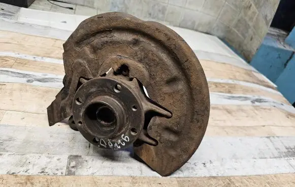 Renault Scenic II - Grand scenic II Front wheel hub