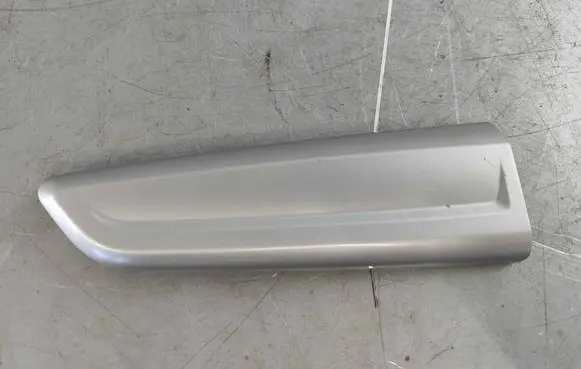 Audi Q2 - Rear door handle trim 81a867585np5