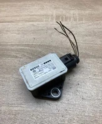 Audi A4 S4 B6 8E 8H ESP acceleration yaw rate sensor 8E0907637C 0265005620