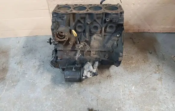 Toyota Corolla E120 E130 Engine block 