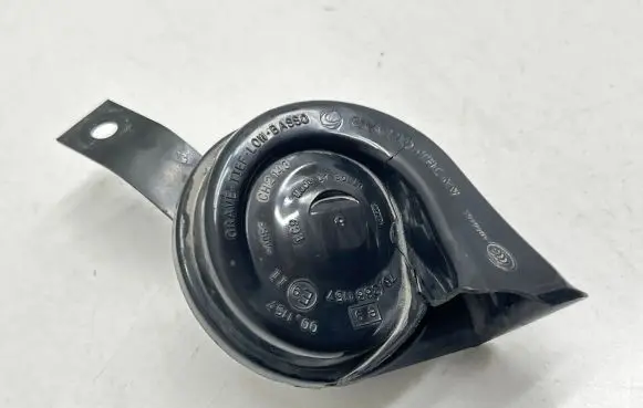 Nissan e-NV200 Horn signal 256104FA0B 256104FA0D CH2140