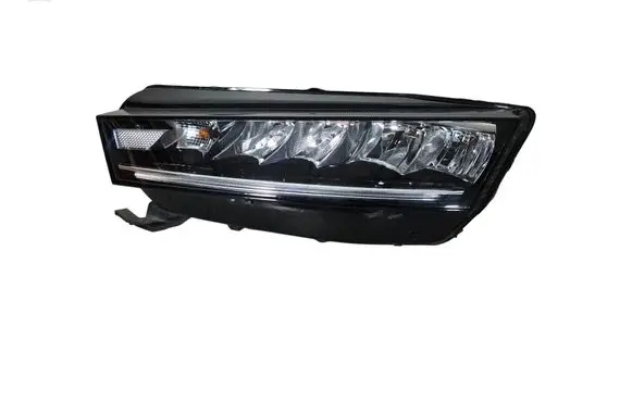 Skoda Octavia Mk4 Headlight/headlamp 5E4941015 030111823100 LE18A6418