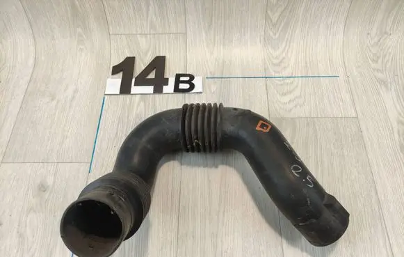 Renault Master II Intercooler hose/pipe 8200261961
